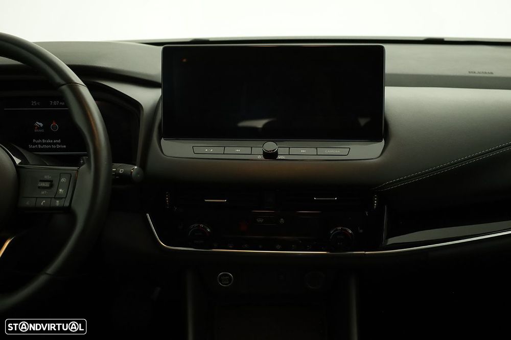 Nissan Qashqai 1.3 DIG-T N-Connecta LED Xtronic - 9