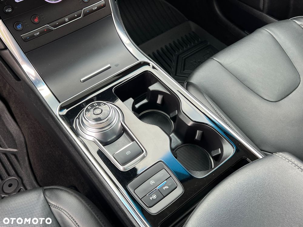 Ford Edge 2.0 EcoBlue Bi-Turbo 4x4 Titanium - 38