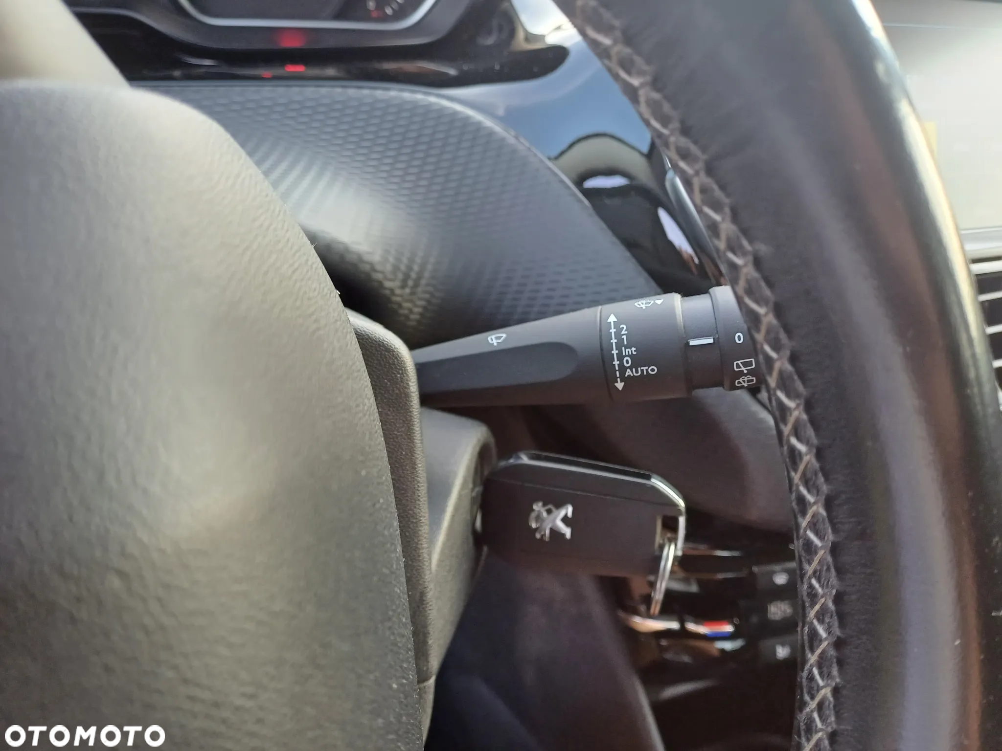 Peugeot 208 PureTech 110 Stop & Start Active - 28