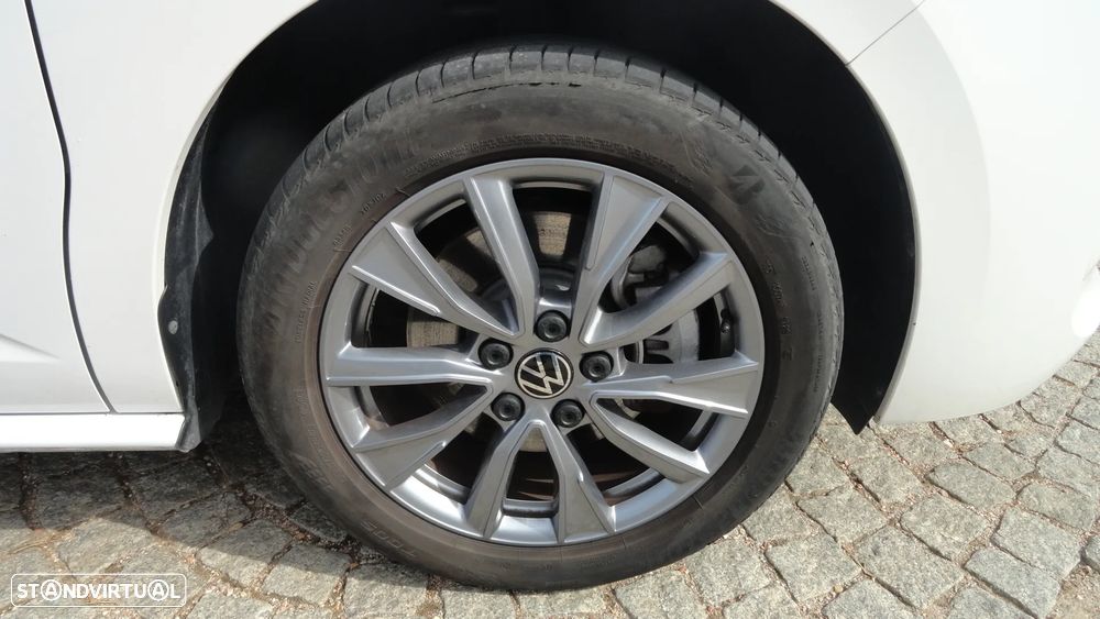 VW Multivan - 9