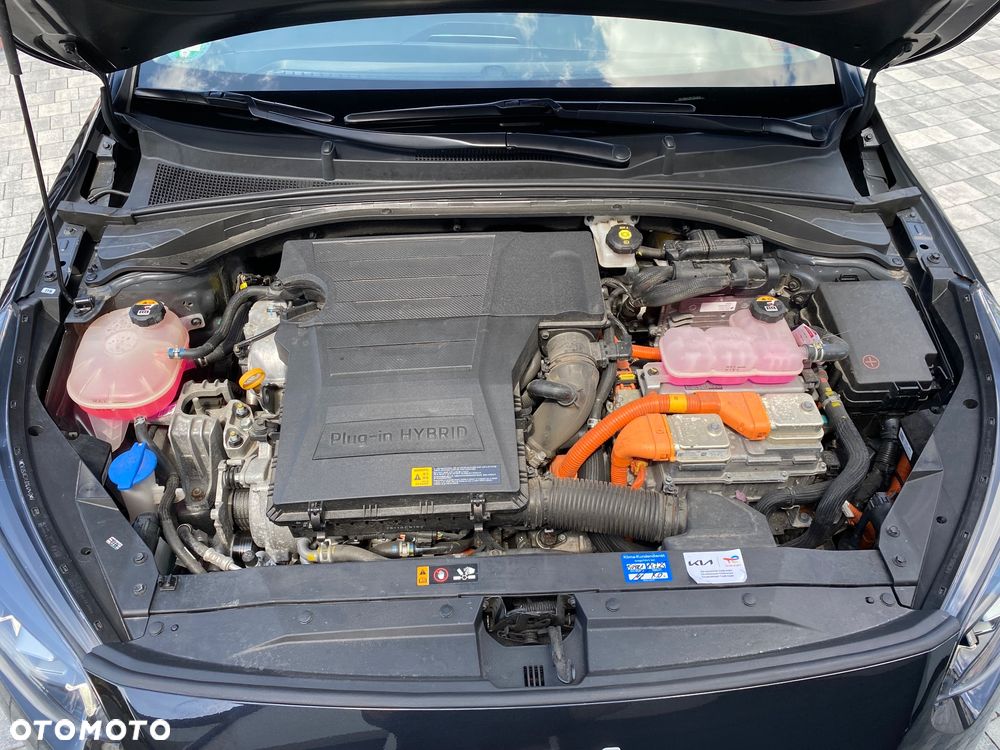 Kia Ceed 1.6 GDI PHEV Business Line DCT - 17