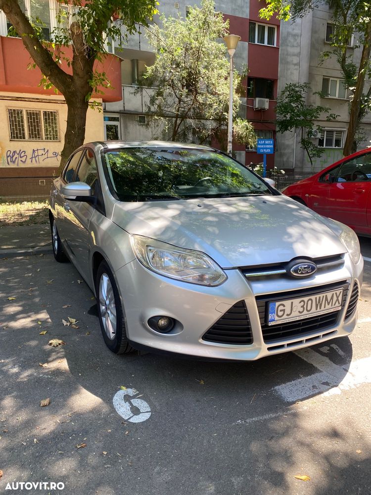 Ford Focus 1.6 TDCI DPF Titanium - 2