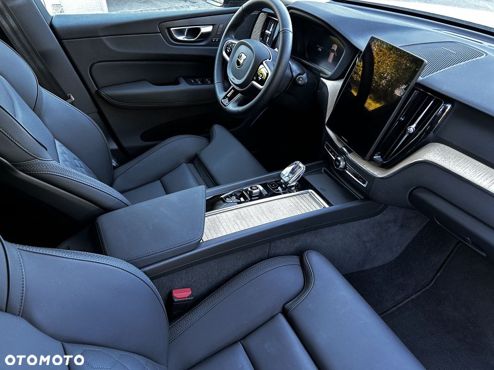 Volvo XC 60 - 12