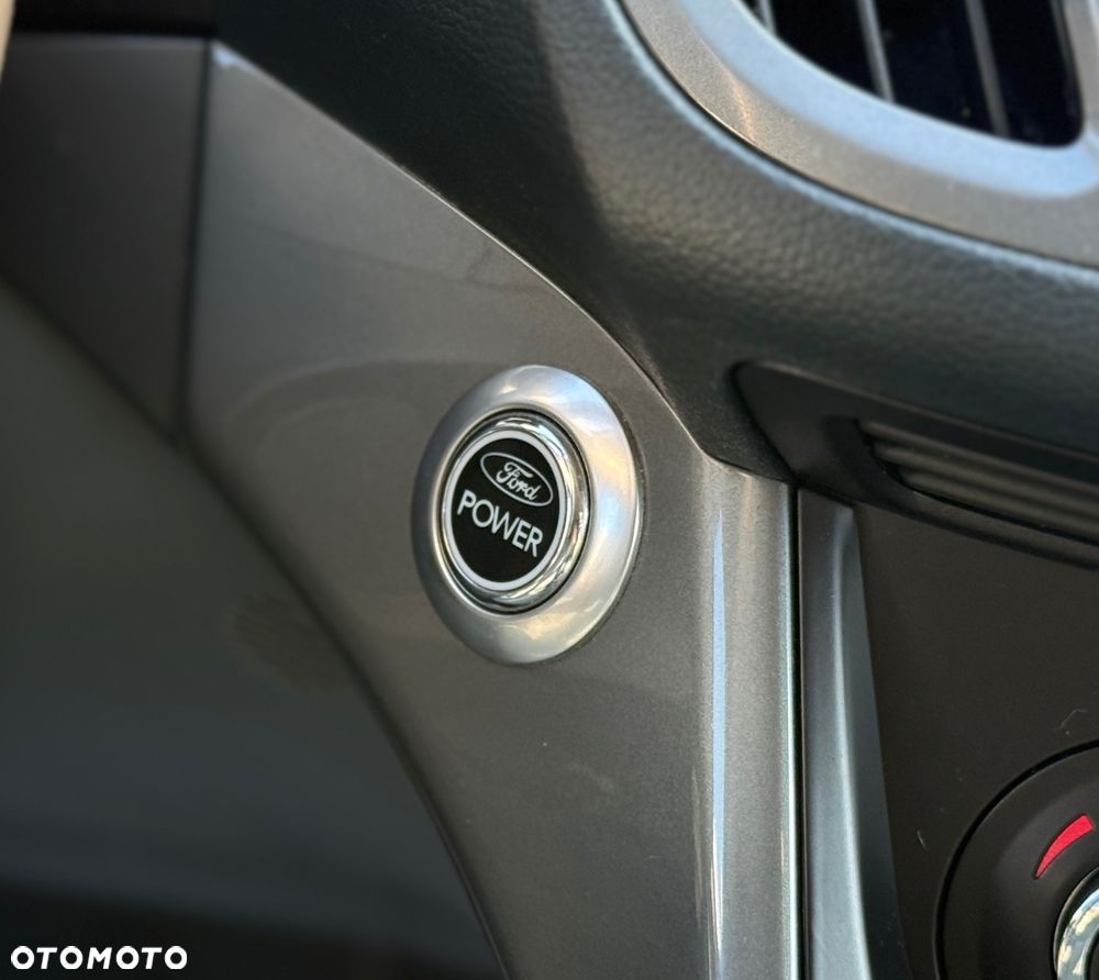 Ford C-MAX 1.6 EcoBoost Titanium - 19