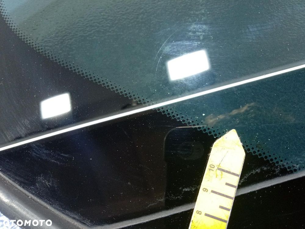 BMW 7 F01 SZYBA DRZWI TYŁ PRAWA TYLNA TRÓJKĄT 7177656 - 9