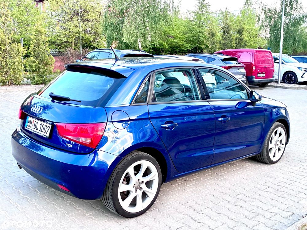 Audi A1 Sportback 1.6 TDI Attraction - 19