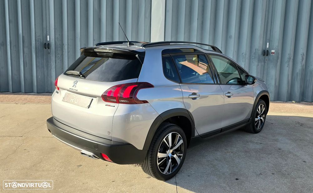 Peugeot 2008 1.2 PureTech GT Line - 5
