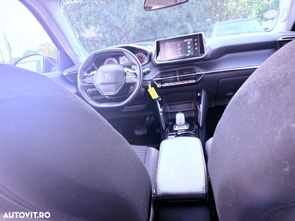 Peugeot 2008 1.2 PureTech EAT8 STT Allure Pack - 17