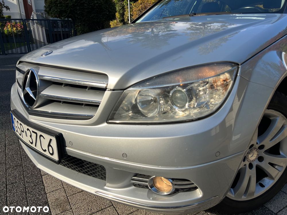 Mercedes-Benz Klasa C 180 T Kompressor Automatik BlueEFFICIENCY Elegance - 10