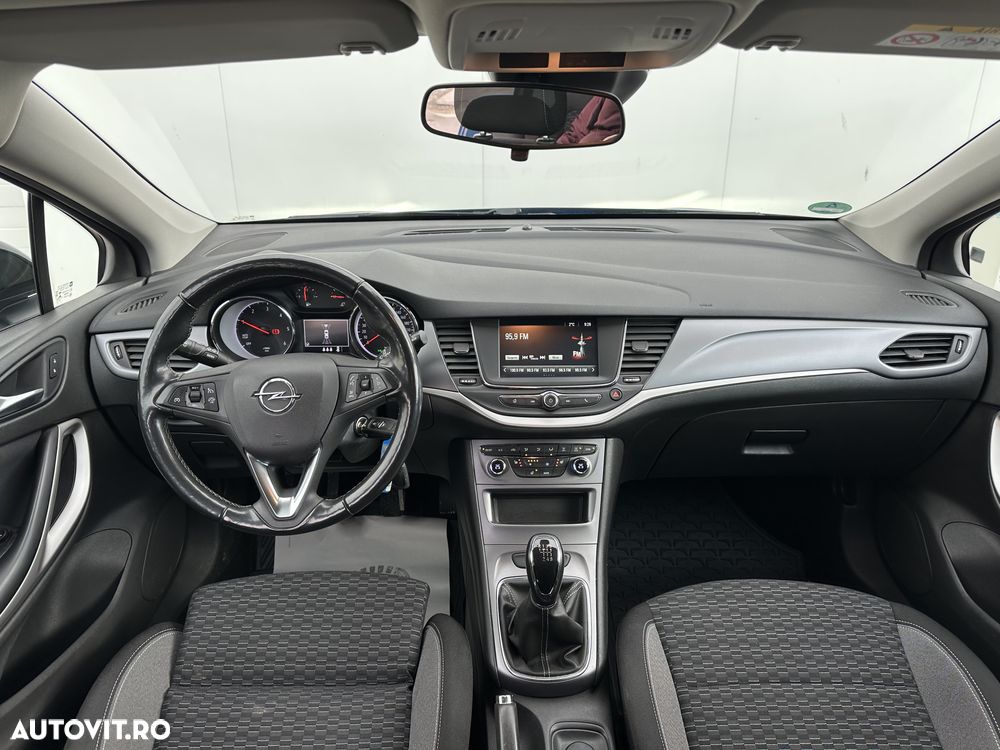 Opel Astra 1.5 D Start/Stop Edition - 9