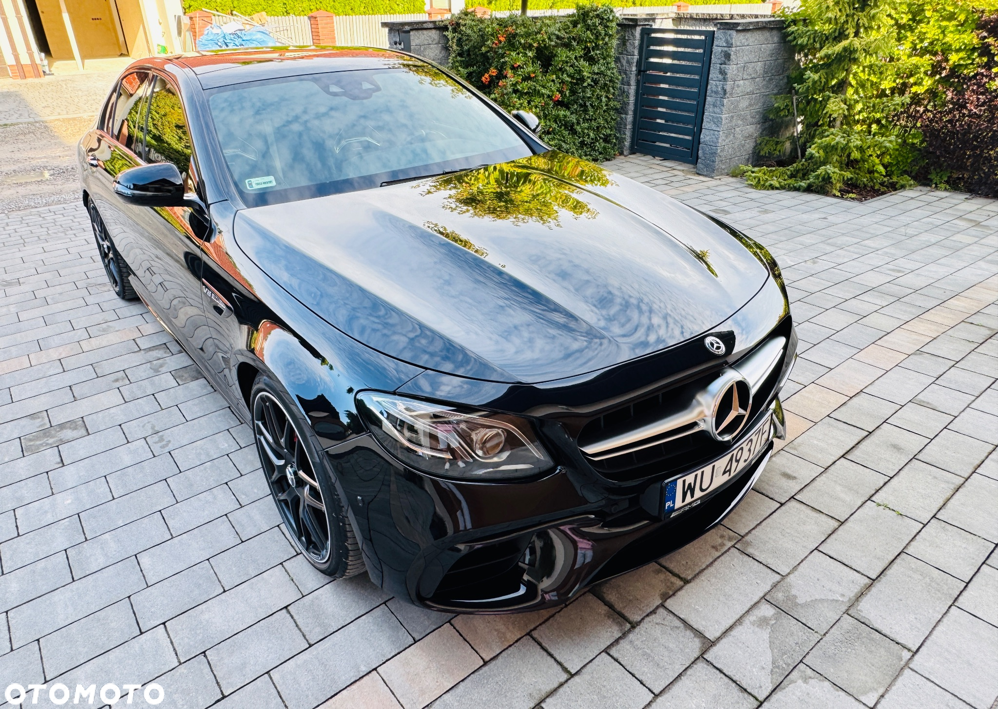 Mercedes-Benz Klasa E AMG 63 S 4-Matic+ - 14