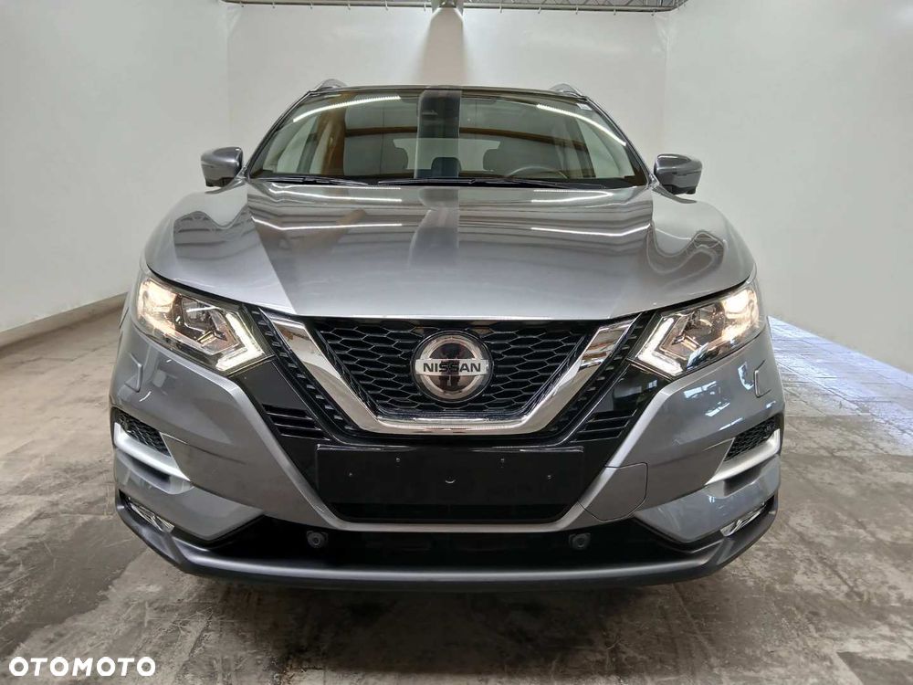 Nissan Qashqai - 2