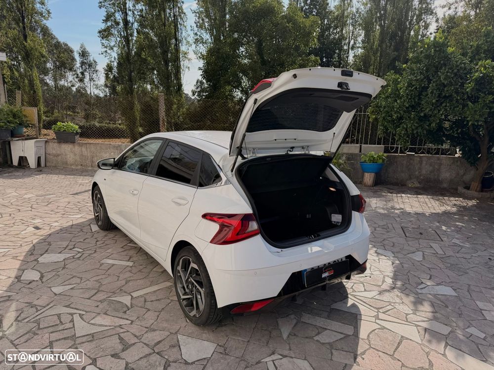 Hyundai i20 - 12