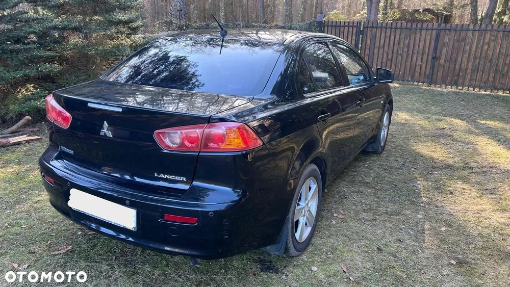 Mitsubishi Lancer 1.5 Invite - 18