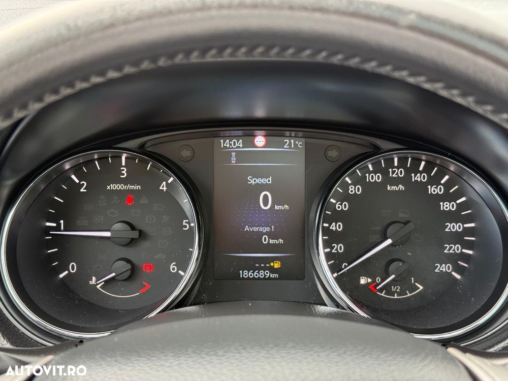 Nissan Qashqai 1.5 DCI N-Connecta - 23