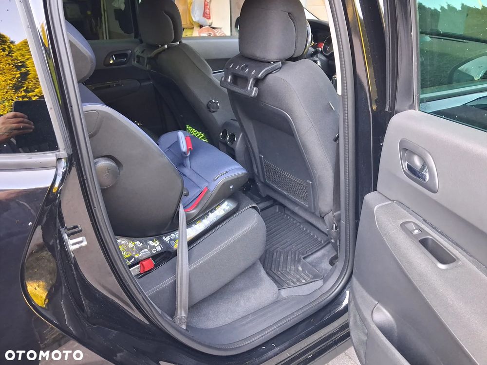 Peugeot 3008 BlueHDi 120 EAT6 Stop & Start Active - 13