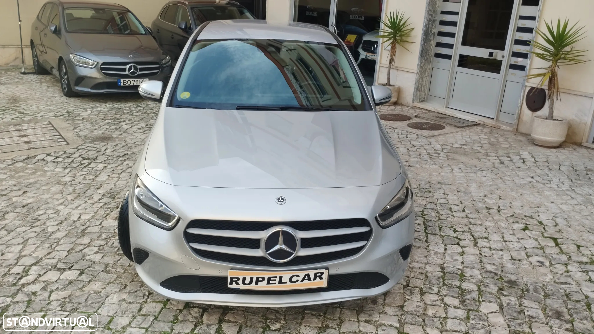 Mercedes-Benz B 180 d Progressive - 4