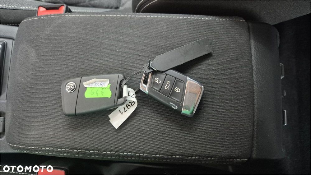 Volkswagen Passat Variant 2.0 TDI EVO Business DSG - 19