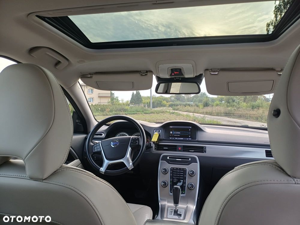 Volvo XC 70 D3 Summum - 9