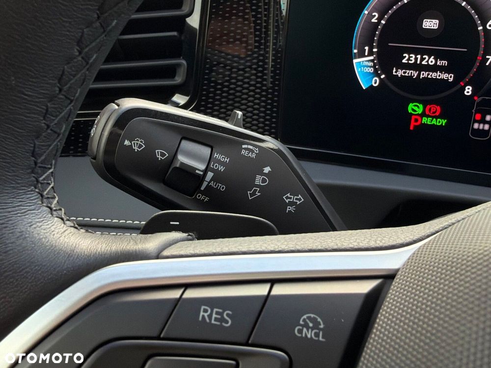 Volkswagen Tiguan - 19
