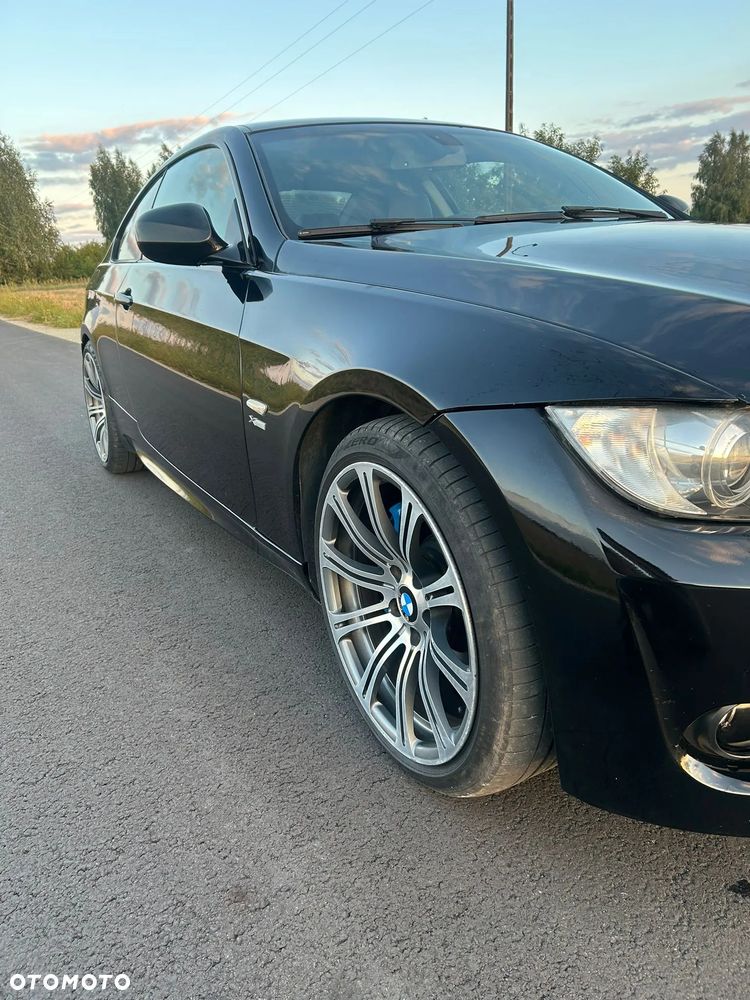BMW Seria 3 335i xDrive Coupe - 18