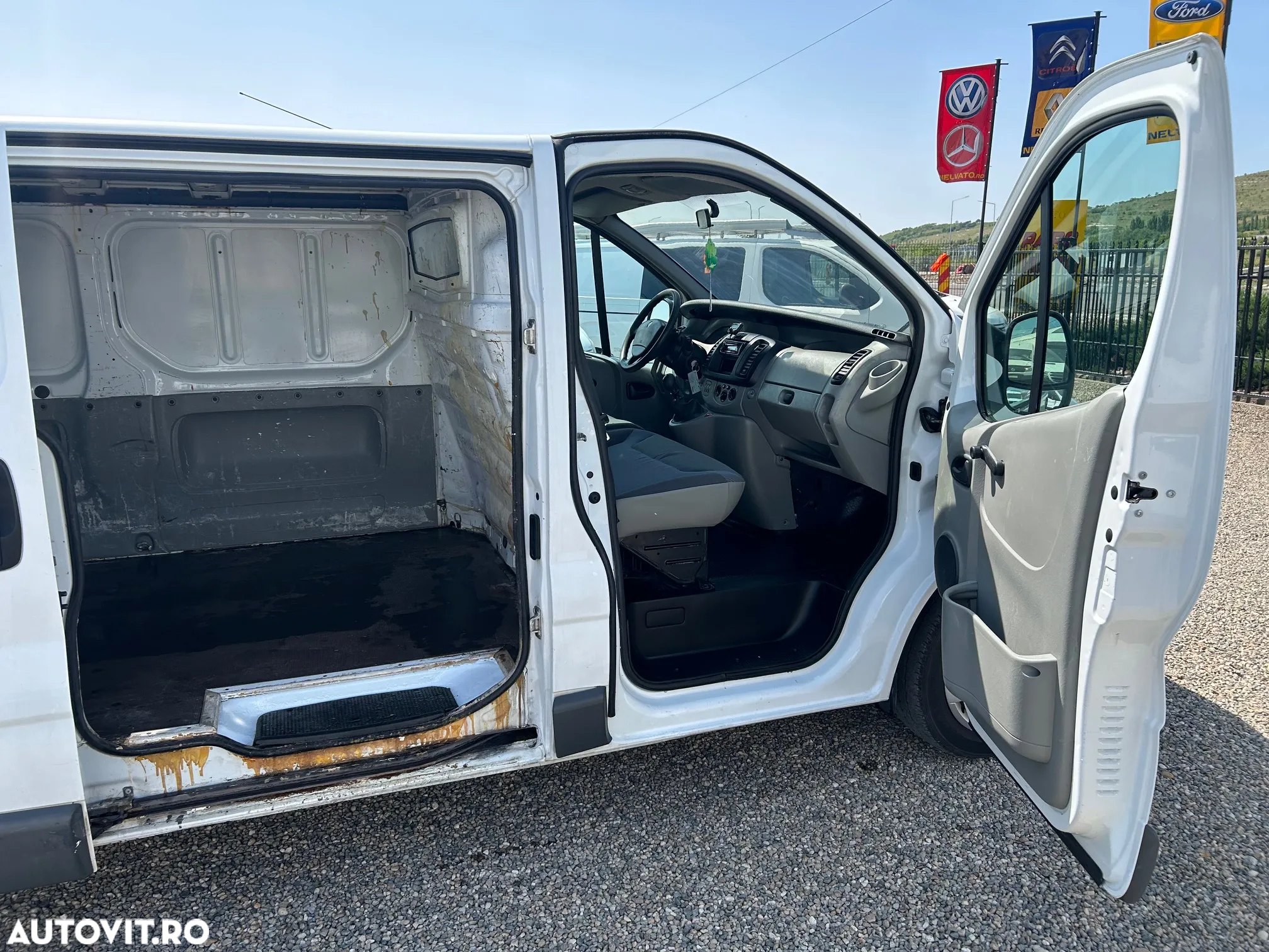 Renault Trafic - 5