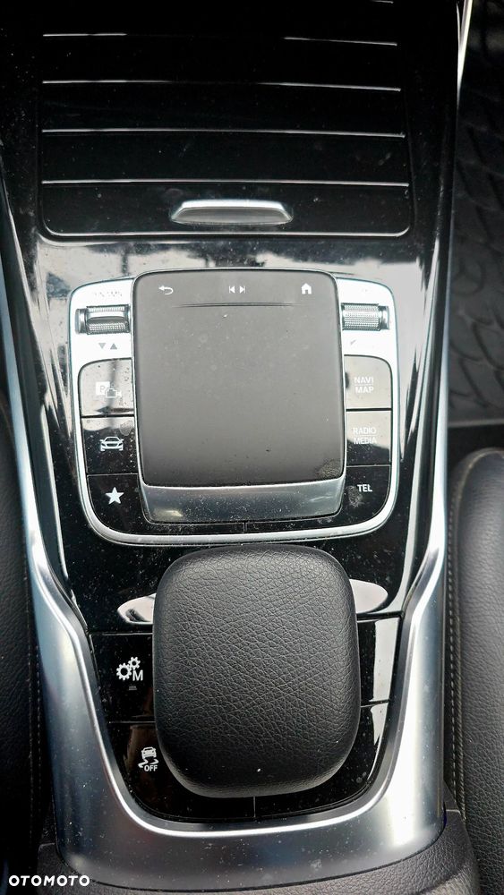 Mercedes-Benz CLA AMG 35 4-Matic 7G-DCT - 21
