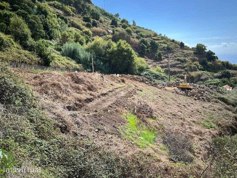 Terreno na Tabua - Grande imagem: 2/5