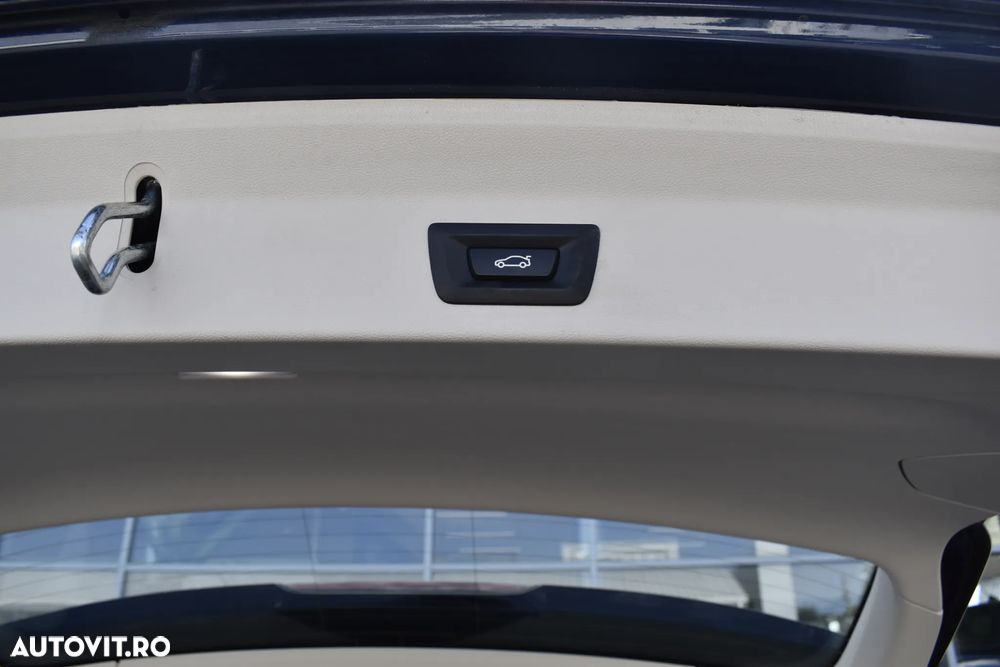BMW X3 xDrive20d AT Advantage - 10