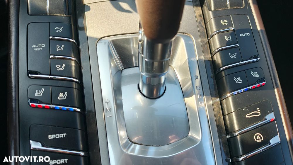 Porsche Panamera 3.0TD Tiptronic - 17