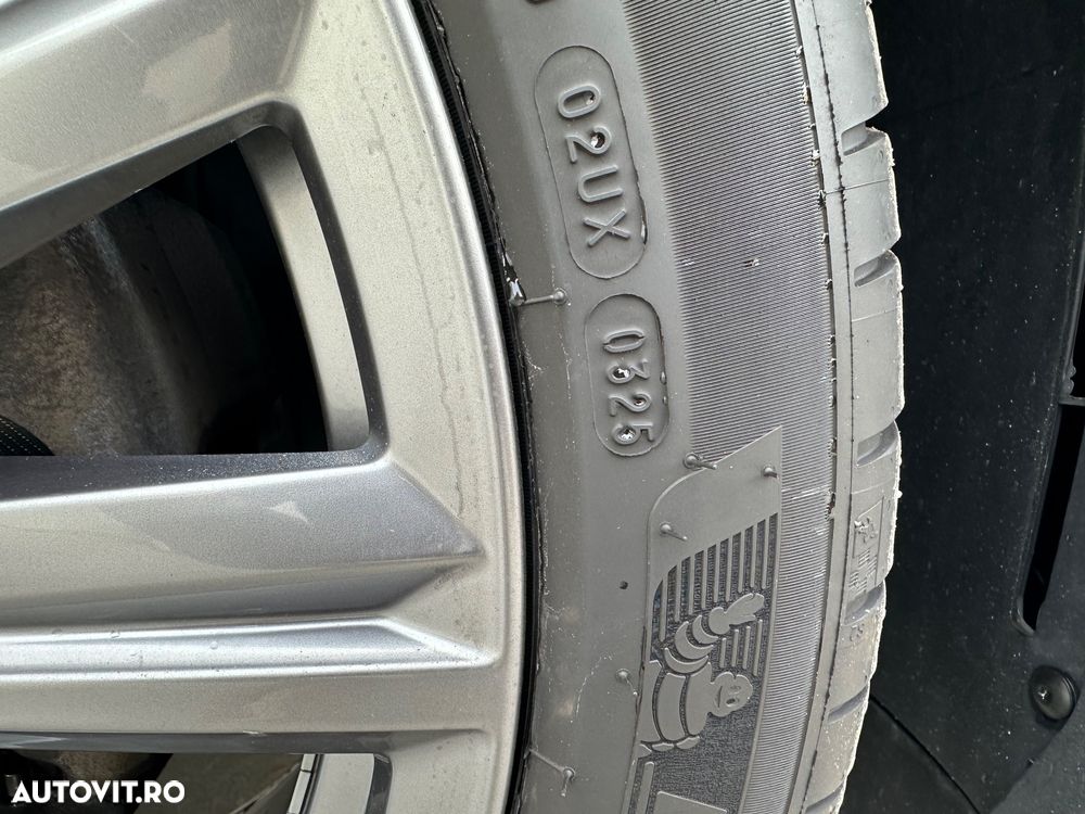 Volkswagen Tiguan 2.0 TDI SCR 4MOTION DSG Highline - 36