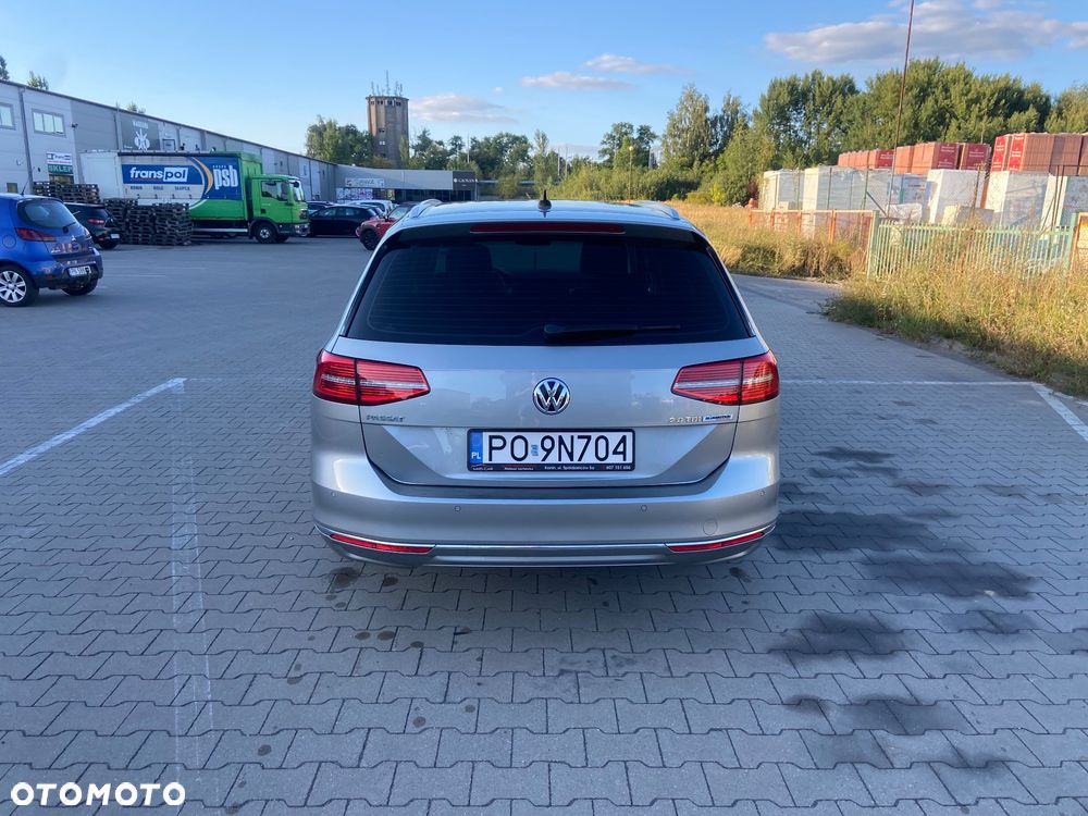 Volkswagen Passat 2.0 TDI BMT Highline DSG - 4