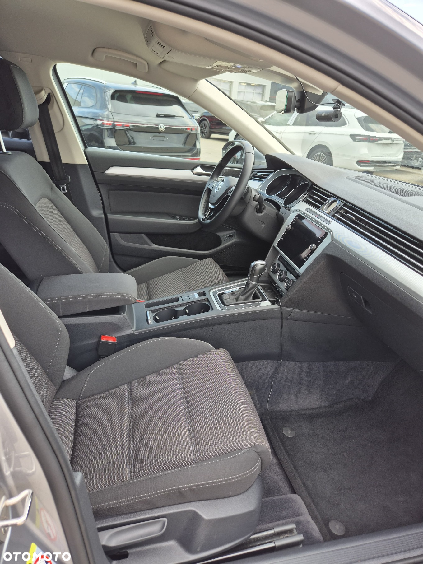 Volkswagen Passat 2.0 TDI BMT Comfortline DSG - 10