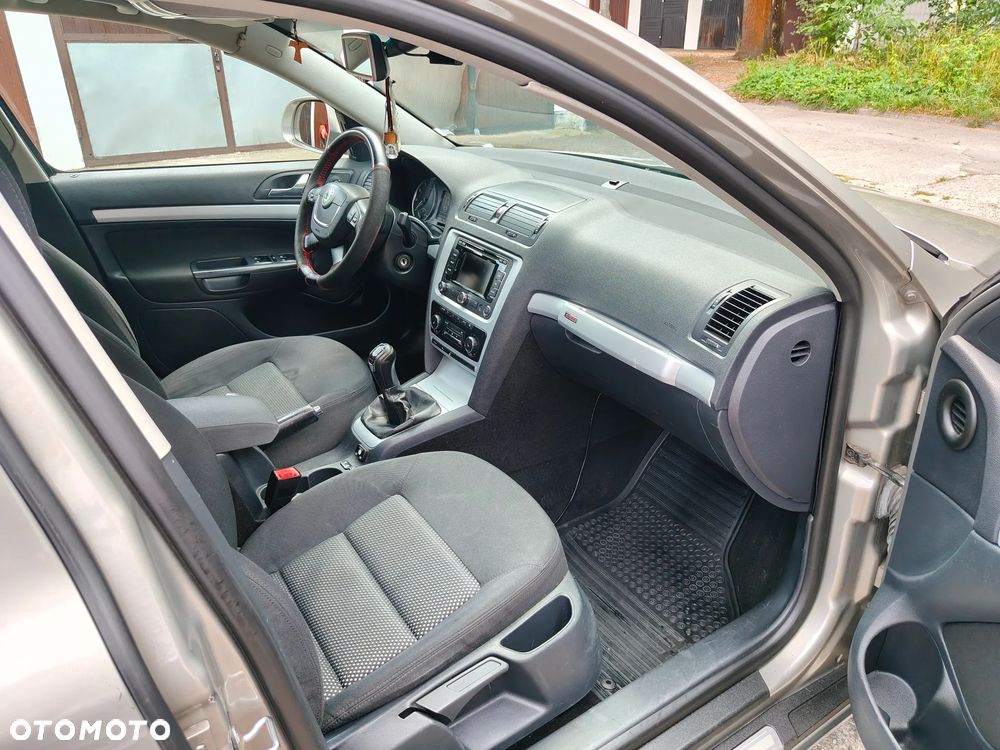 Skoda Octavia 1.8 TSI 4x4 Cross - 13