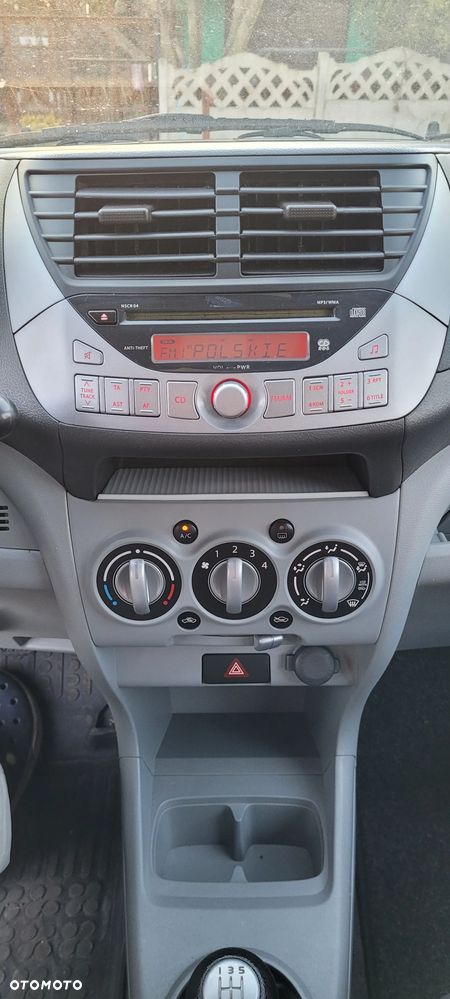 Nissan Pixo 1.0 Visia - 20