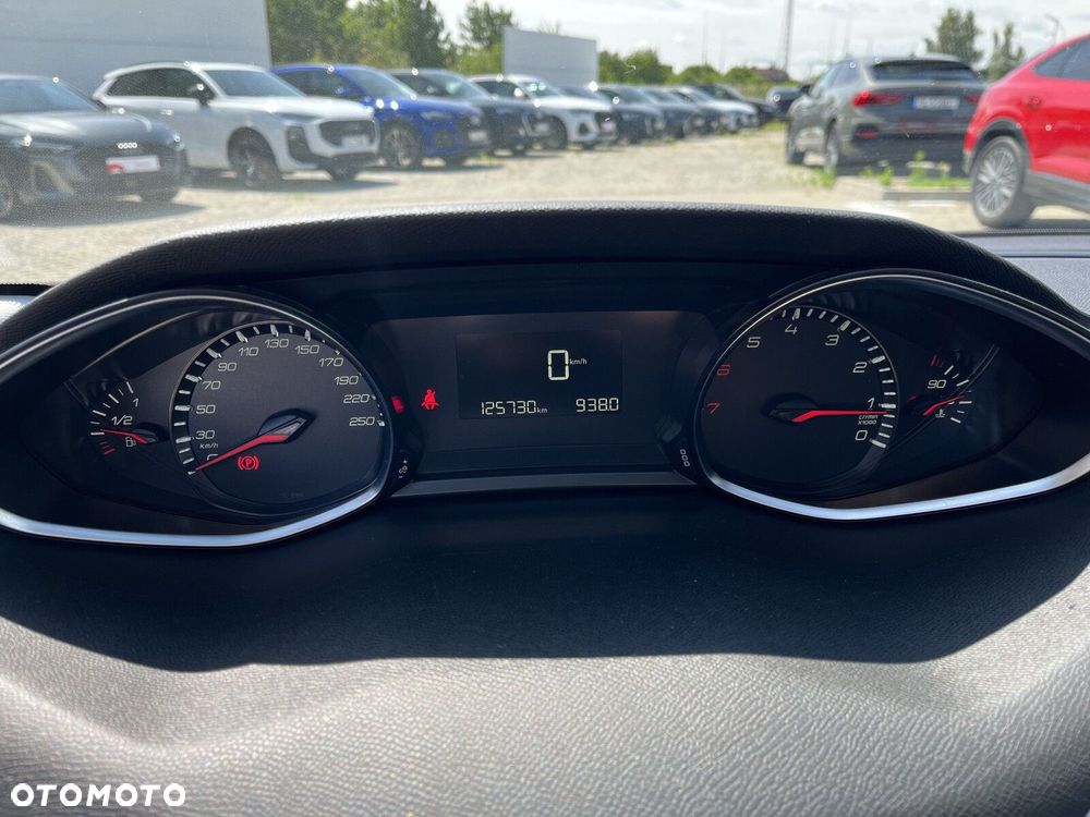 Peugeot 308 1.2 PureTech Style S&S - 15