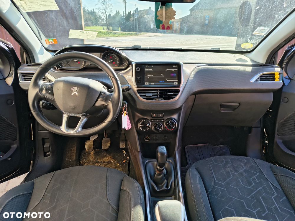 Peugeot 2008 - 17