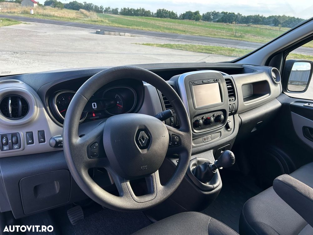 Renault Trafic 1.6 dCi 120 Grand Combi Authentique - 12