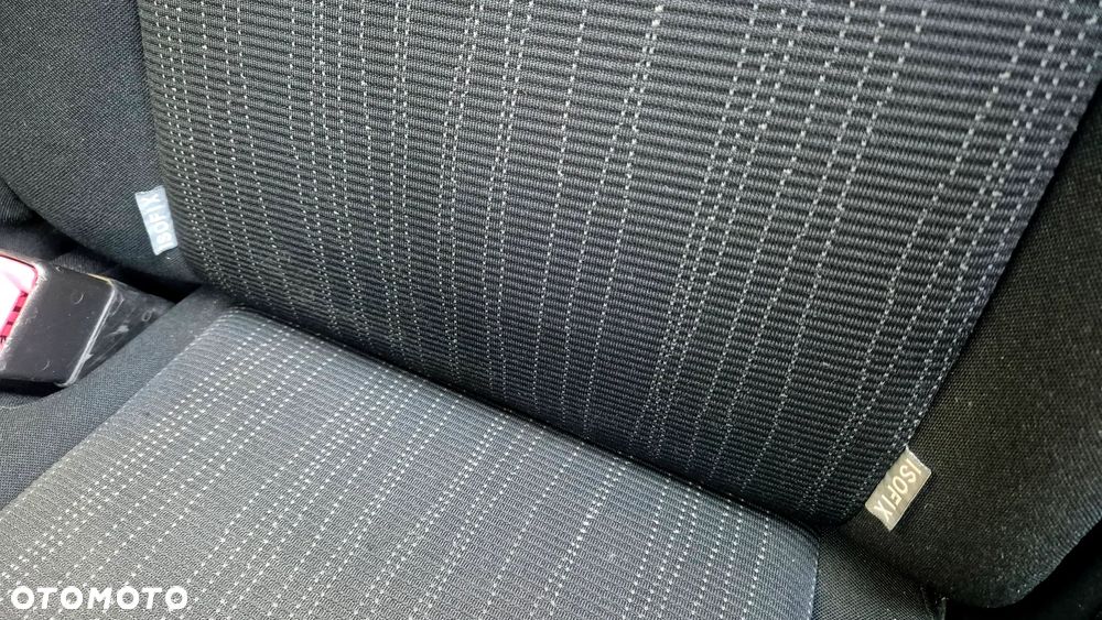 Toyota Auris 1.6 VVT-i Sol - 16