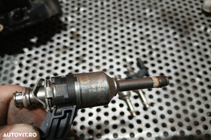 Injector benzina 03F906036B 03F906036B Seat Leon 2 1P [facelift] [200 - 3