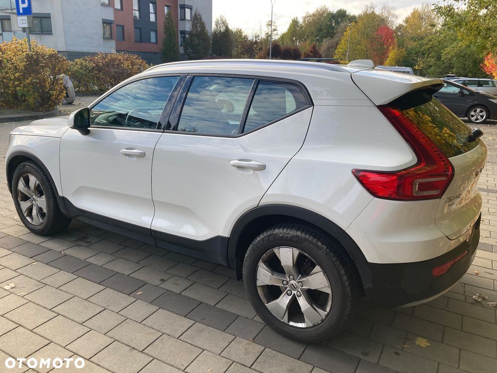 Volvo XC 40 T3 Momentum Pro - 13