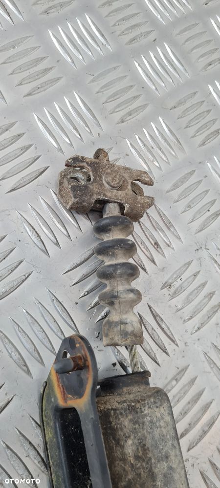 Suzuki Jimny Linka Hamulca Ręcznego - 3