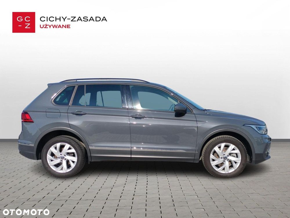 Volkswagen Tiguan 2.0 TSI 4Mot Life DSG - 4