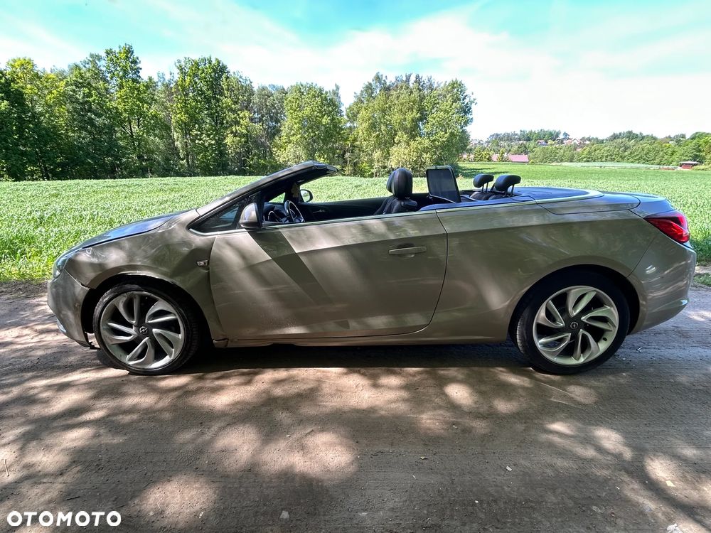 Opel Cascada - 12