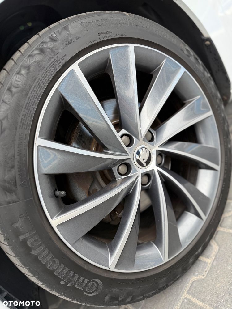 Skoda Superb 2.0 TDI 4x4 Ambition DSG - 9