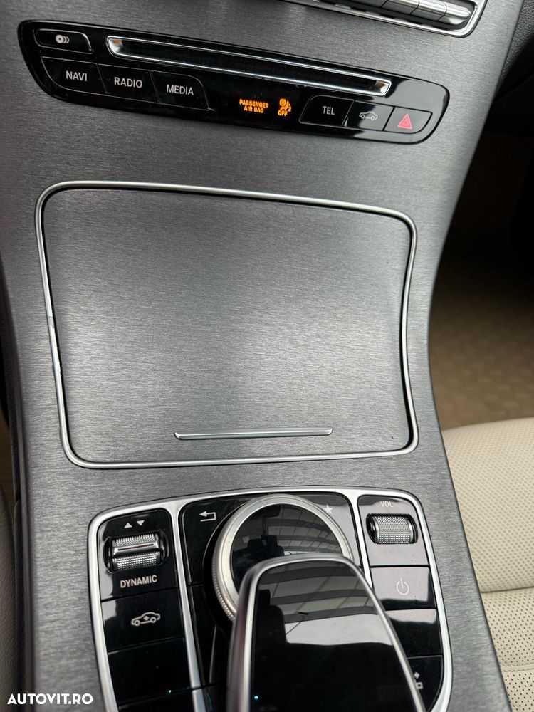 Mercedes-Benz C - 14