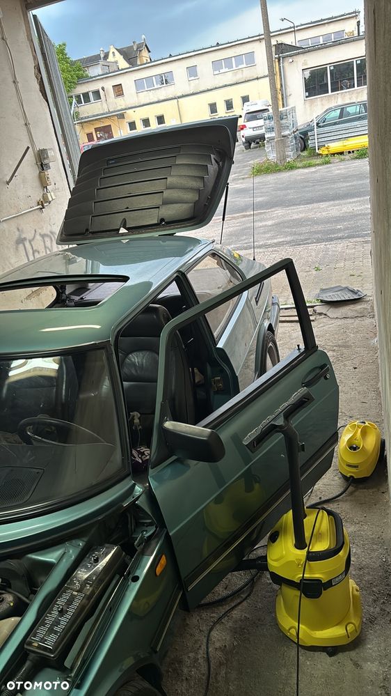 Saab 900 900i 20-16 - 7