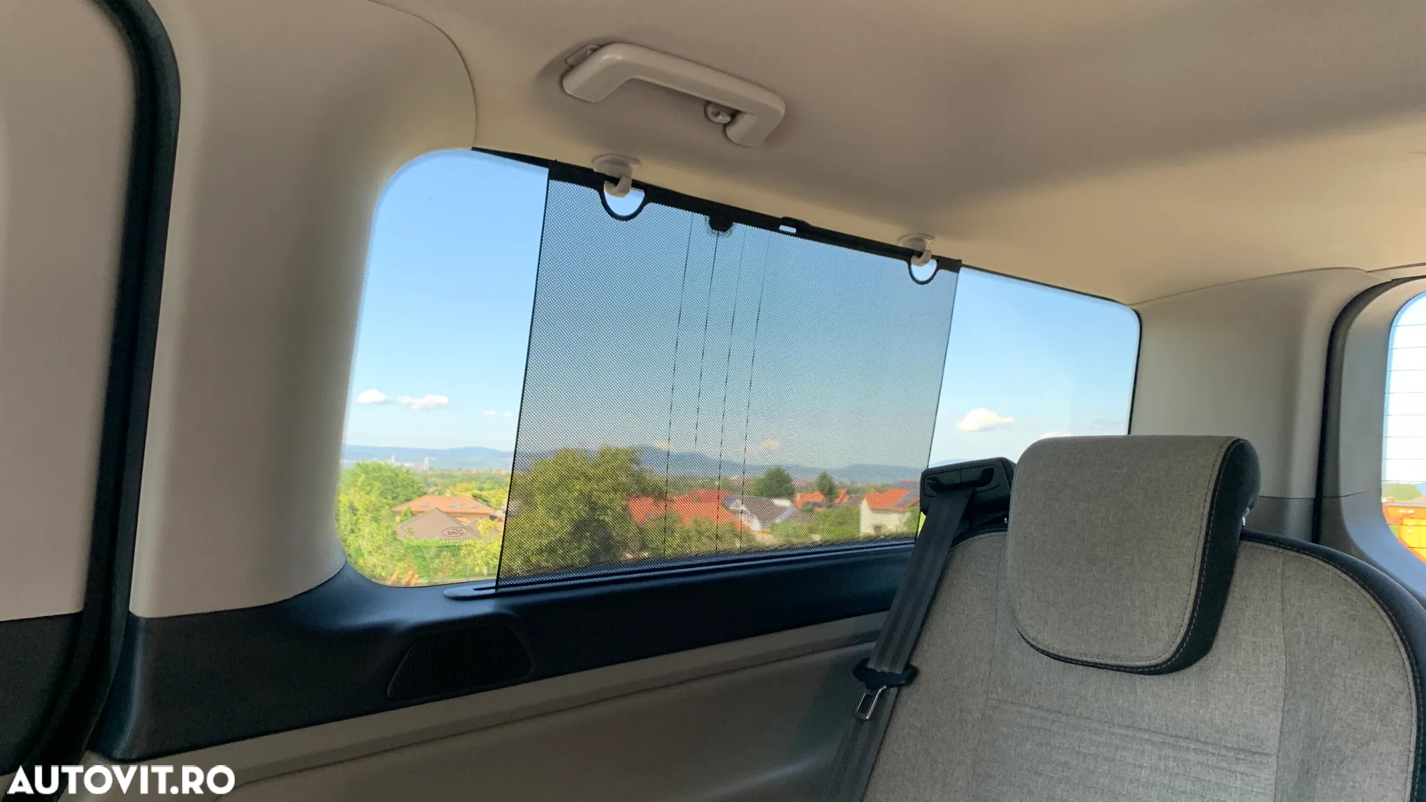 Ford Tourneo Custom Bus 320 2.0 EcoBlue 150 CP L2H1 Titanium X - 26