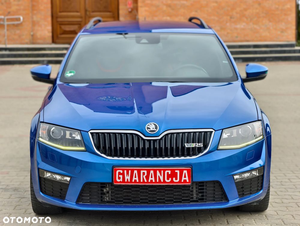 Skoda Octavia 2.0 TDI DSG RS - 27