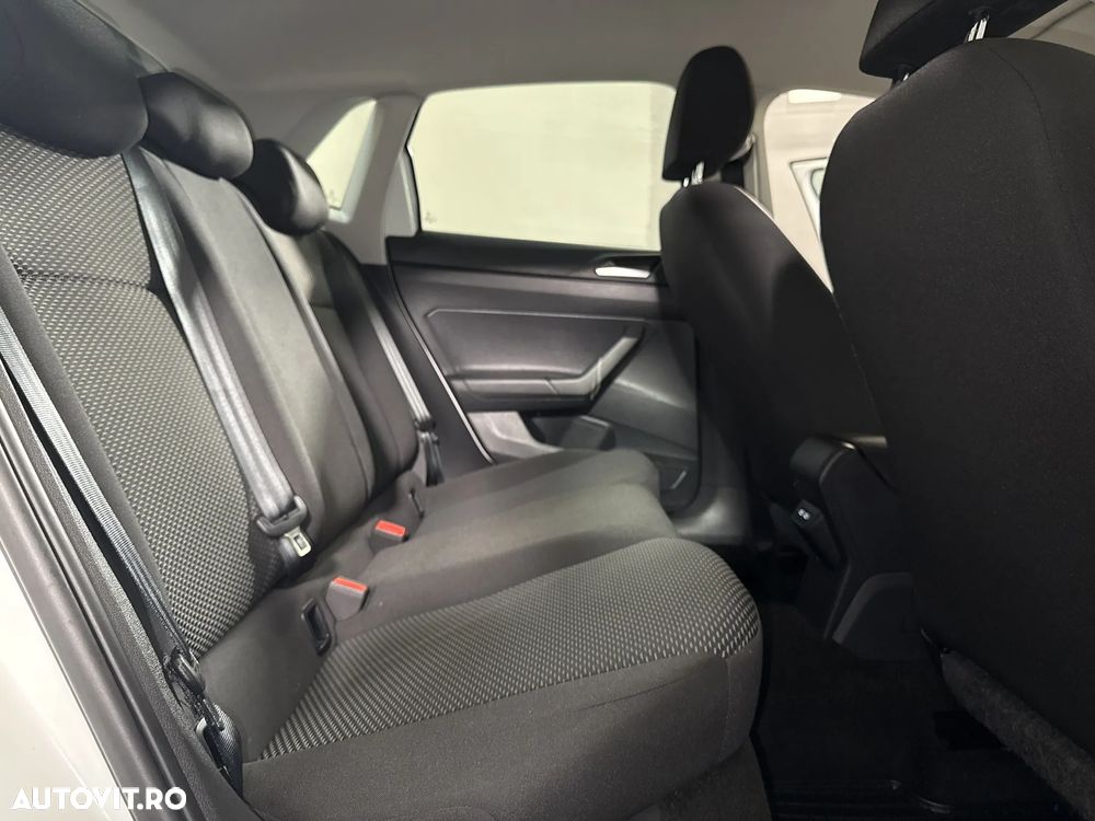 Volkswagen Polo - 13
